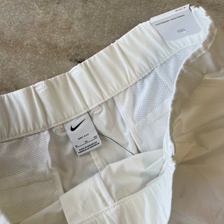 Short blanches Nike