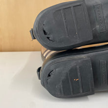 Charger l&#39;image dans la galerie, Bottes de pluie Burberry - Les Mal-Aimés ❤️‍🩹
