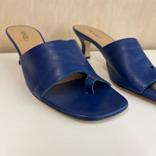 Charger l'image dans la galerie, Chaussures à talon en cuir Vaneli
