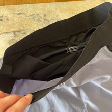 Charger l'image dans la galerie, On Active short de course
