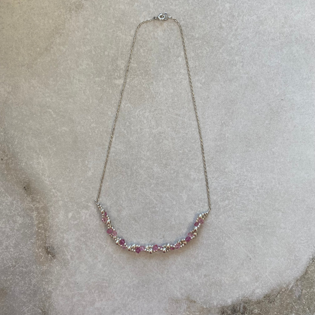 Collier à perles torsadées