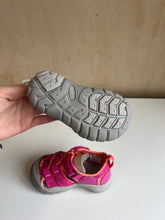 Charger l'image dans la galerie, Chaussures pour enfant Keen - Les Mal-Aimés ❤️‍🩹
