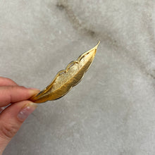 Charger l&#39;image dans la galerie, Broche feuille Marcel Boucher
