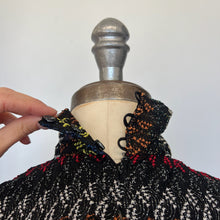 Charger l'image dans la galerie, Robe maxi à col roulé en maille et dos ouvert Missoni

