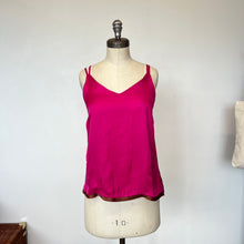 Charger l&#39;image dans la galerie, Camisole rose Dixie
