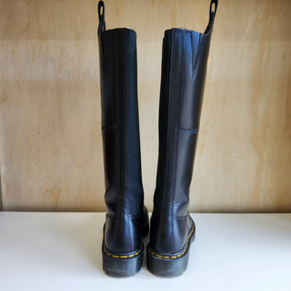 Bottes en cuir montante Amaayah Dr. Martens - Les Mal-Aimés ❤️‍🩹