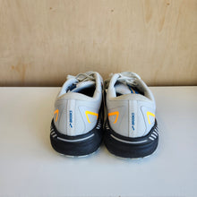 Charger l'image dans la galerie, Souliers de course Adrenaline GTS 23 GTX Brooks
