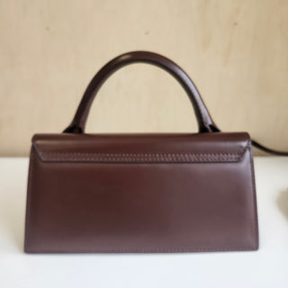 Sac à bandoulière long Chiquito brun Jacquemus - Les Mal-Aimés ❤️‍🩹