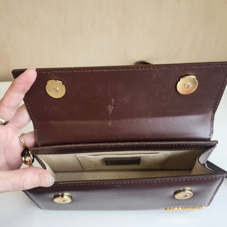 Sac à bandoulière long Chiquito brun Jacquemus - Les Mal-Aimés ❤️‍🩹