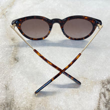 Charger l&#39;image dans la galerie, Lunettes de soleil Fossil
