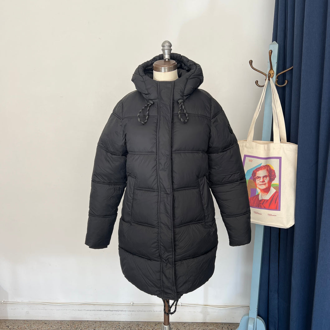 Manteau Lolë Modern Puffer - Les Mal-Aimés ❤️‍🩹