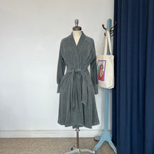 Charger l'image dans la galerie, Peignoir pour femme gris MiniRobe
