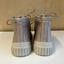 Charger l'image dans la galerie, Bottes Mystery Tyche
