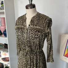 Charger l'image dans la galerie, Robe imprimé doré Scarlet Roos
