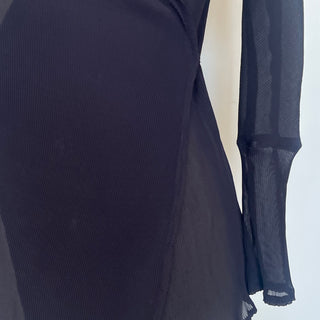Veste bleue par-dessus Barbeau