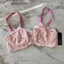 Charger l'image dans la galerie, Soutien-gorge Pillow Talk Montelle Intimates
