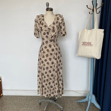 Charger l&#39;image dans la galerie, Robe vintage motifs abstraits
