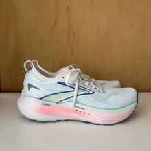 Charger l&#39;image dans la galerie, Chaussures de course Brooks Glycerin GTS 22

