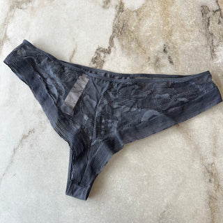 Culotte grise Chantelle