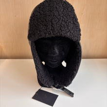 Charger l'image dans la galerie, Chapeau aviateur Uchuu
