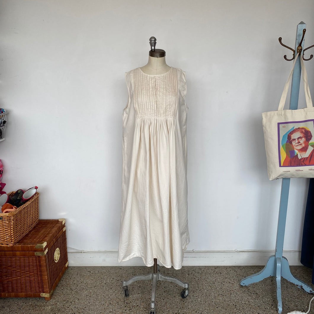 Robe Drykorn For Beautiful People