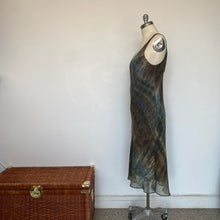 Charger l&#39;image dans la galerie, Robe ALAGO
