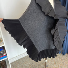 Charger l'image dans la galerie, Veste par-dessus Guy Laroche
