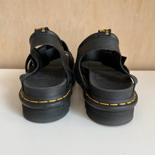 Charger l'image dans la galerie, Chaussures sandales Blaire Hydro Dr Martens
