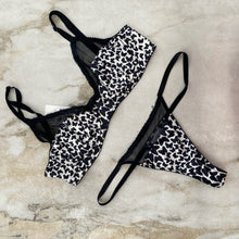 Charger l&#39;image dans la galerie, Ensemble lingerie vintage Dolce Gabbana
