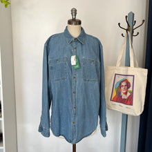 Charger l'image dans la galerie, Chemise denim épuré Le31 par Simons
