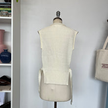 Charger l'image dans la galerie, Veste sans manches Uchuu Montréal
