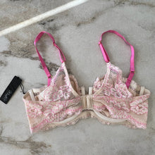Charger l'image dans la galerie, Soutien-gorge Pillow Talk Montelle Intimates

