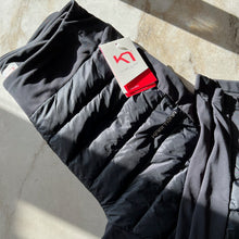 Charger l'image dans la galerie, Pantalon Emilie capri Kari Traa
