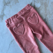 Charger l'image dans la galerie, Pantalon corduroy poches cœurs Deux par Deux 2 ans
