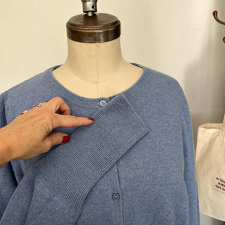 Cardigan en cachemire bleu House of Liberty