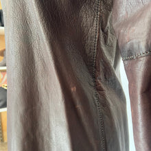 Charger l&#39;image dans la galerie, Robe en cuir vintage brune avec étoiles

