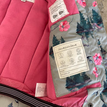 Charger l&#39;image dans la galerie, Manteau d&#39;hiver forêt et fleurs Deux par Deux
