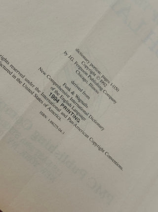 Livre New Illustrated Webster's Dictionary. Thesaurus