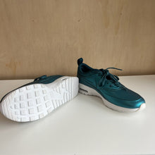 Charger l'image dans la galerie, Chaussures Air Max Thea Nike
