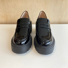 Charger l&#39;image dans la galerie, Chaussures Stuart Weitzman
