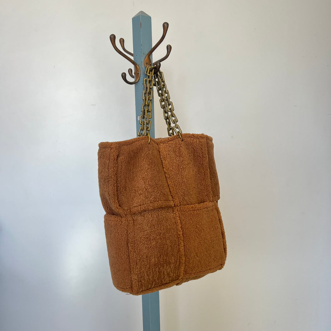 Sac à main brun sherpa
