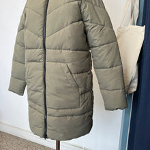 Charger l&#39;image dans la galerie, Manteau Noisy May vert kaki

