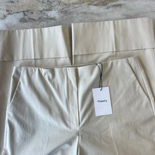 Charger l'image dans la galerie, Pantalon beige Theory
