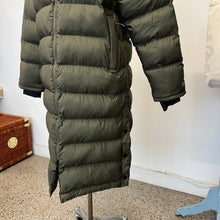 Charger l&#39;image dans la galerie, Manteau long matelassé Tentree
