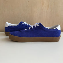 Charger l'image dans la galerie, Chaussures unisexes Vans Sport Low 'Track Sport Blue'
