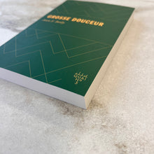 Charger l&#39;image dans la galerie, Livre Grosse douceur Jean F. Boily
