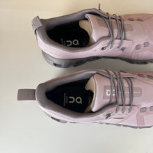 Charger l&#39;image dans la galerie, Chaussures de course On Cloud 6 Imperméable
