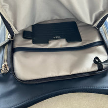 Charger l'image dans la galerie, Sac à bandoulière Tyler Tumi
