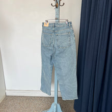 Charger l'image dans la galerie, Pantalon jeans Everlane
