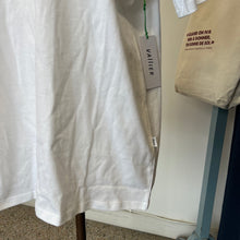 Charger l&#39;image dans la galerie, Chandail à manches courtes Vallier Allan Garden Park Toronto

